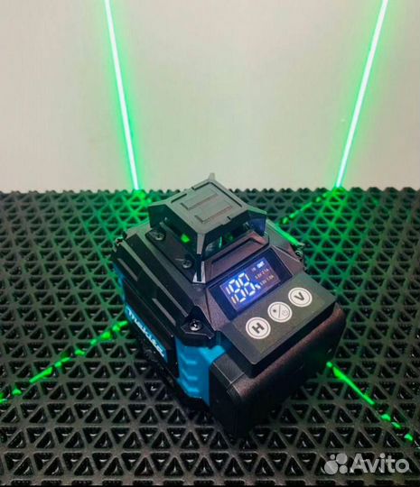 Новый лазерный уровень Makita 4D