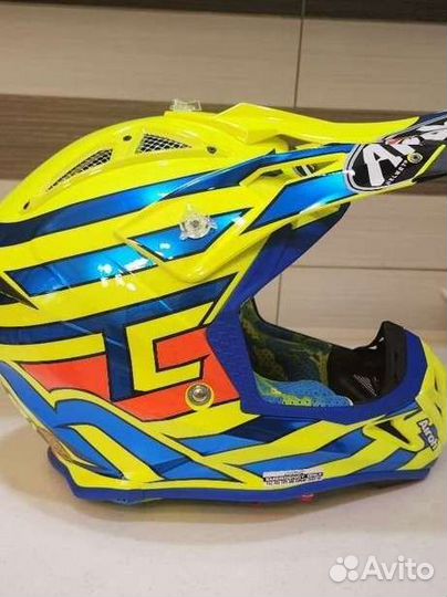 Шлем Airoh Aviator 2.2 Cairoli Qatar edition