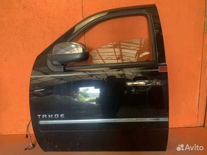 Дверь боковая передняя левая Chevrolet Tahoe