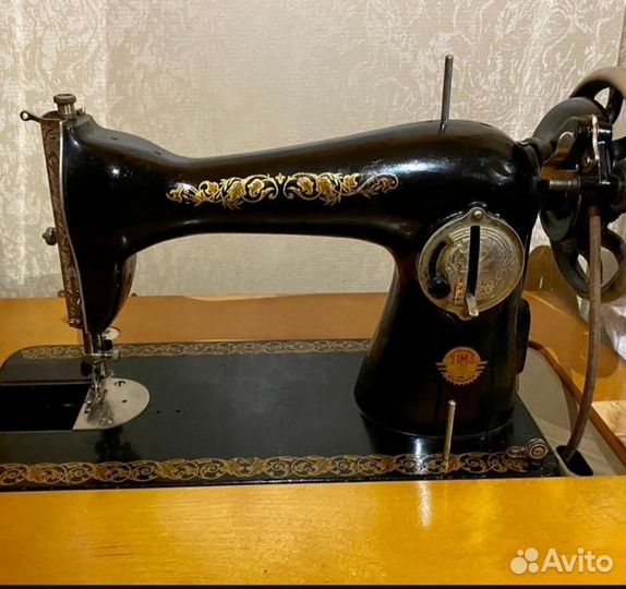 Швейная машинка ножная с тумбой подольск