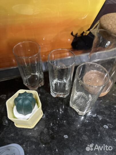 Кувшин и 3 стакана