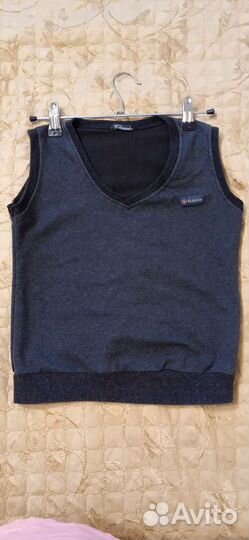 Жилетка для мальчика школьная