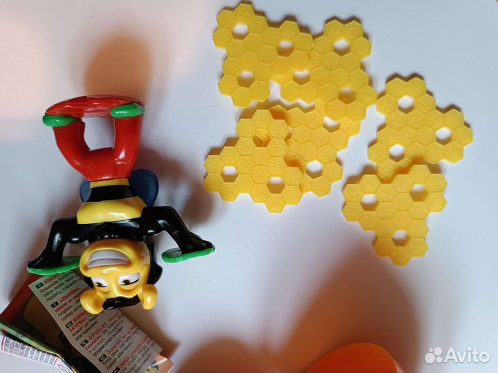 Киндер макси пчелки