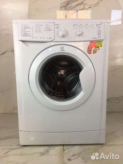 Стиральная машина бу Indesit iwsb5085