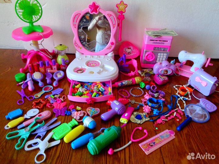 Касса, весы, посудка, кроватка, коляска