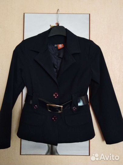 Пиджак для девочки 140