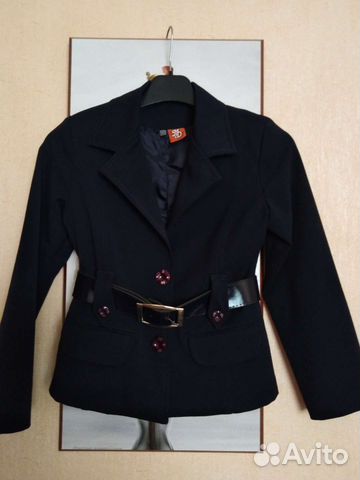 Пиджак для девочки 140