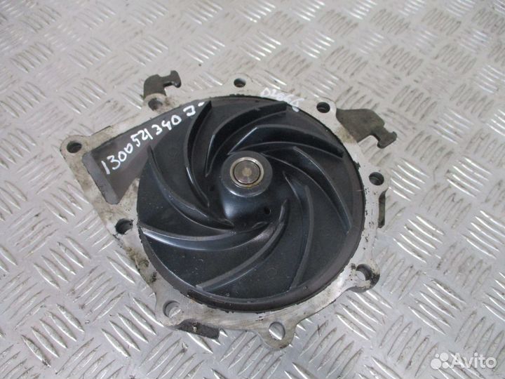 Насос водяной (помпа) MAN 51065006694