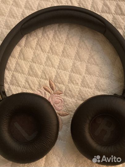 Беспроводные наушники jbl tune600btnc