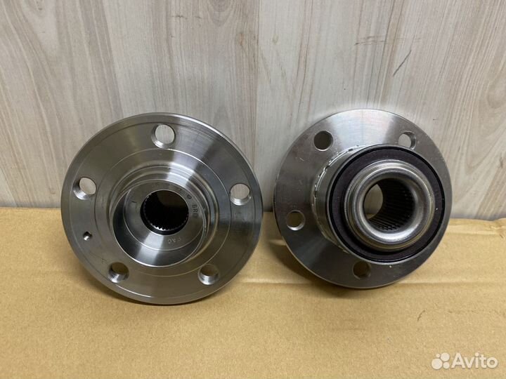 Подшипник передней ступицы polo rapid