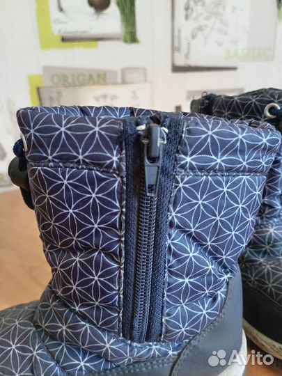 Демисезонные ботинки(дутики)