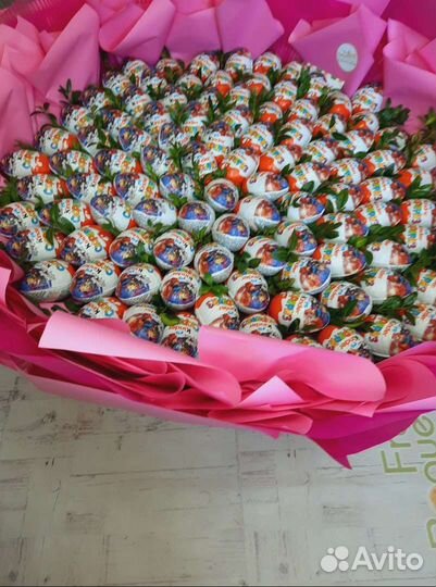 Букет из киндеров