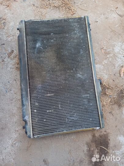 Продам штатный жирный радиатор 1jz gte jzx 100
