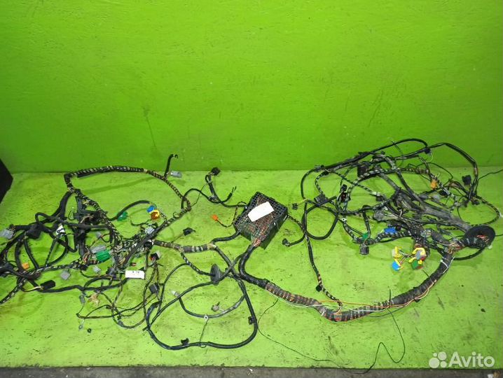 Проводка под торпедо Ford Fusion хэтчбэк fxja 2008