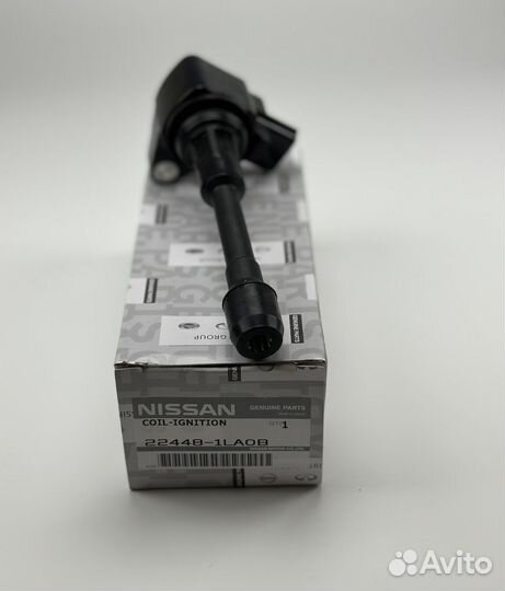 Катушка зажигания Nissan 22448-1LA0A