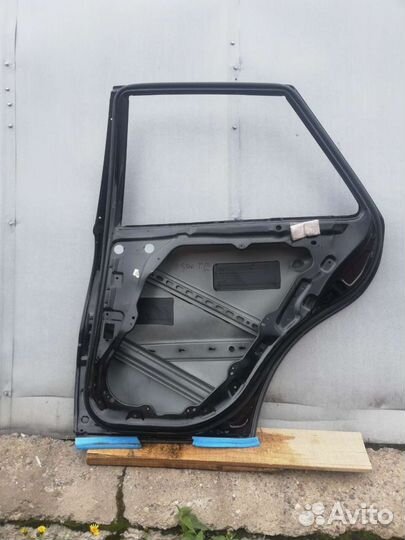 Дверь задняя правая Mercedes ML 164