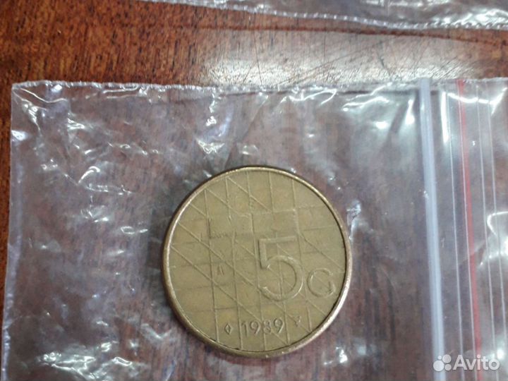 Монеты разных стран для коллекции