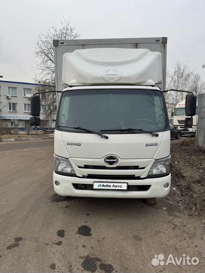 Изотермический фургон 33 м³ Hino 300 (Dutro), 2021