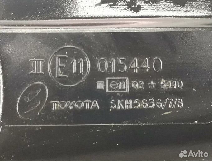 Зеркало заднего вида Toyota Avensis