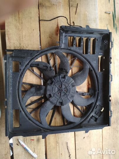 Диффузор вентилятора BMW X5 E53 4,4 N62 4,8