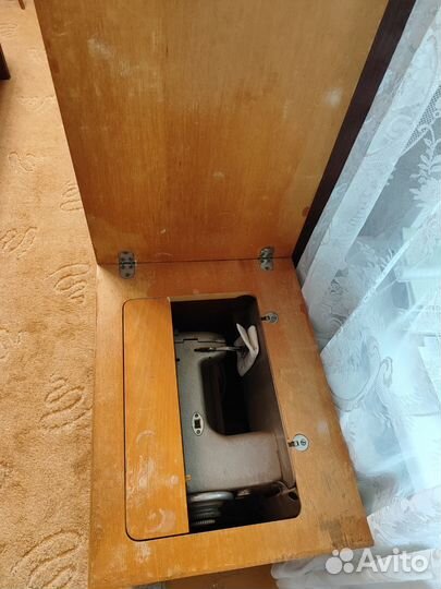 Швейная машинка подольск ножная