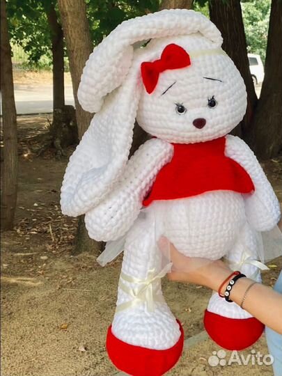 Плюшевый заяц