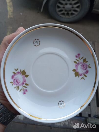 Блюдце фарфоровое14 см