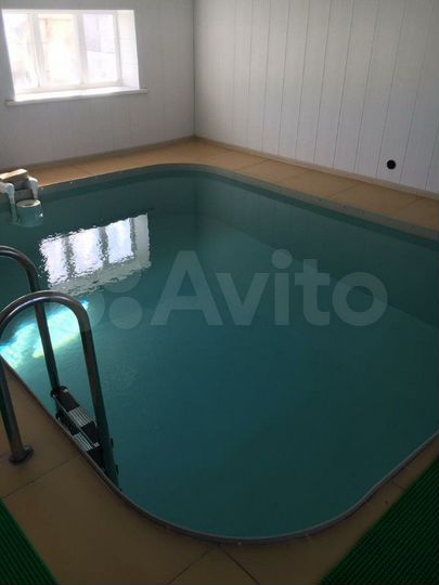 Коттедж 208 м² на участке 12 сот.