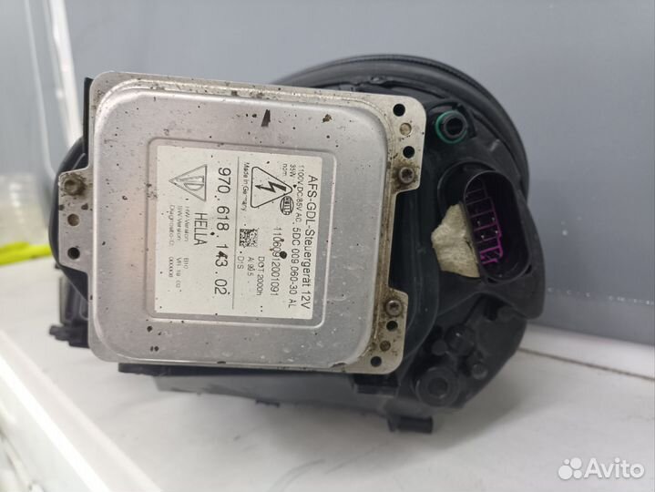 Правая фара porsche panamera