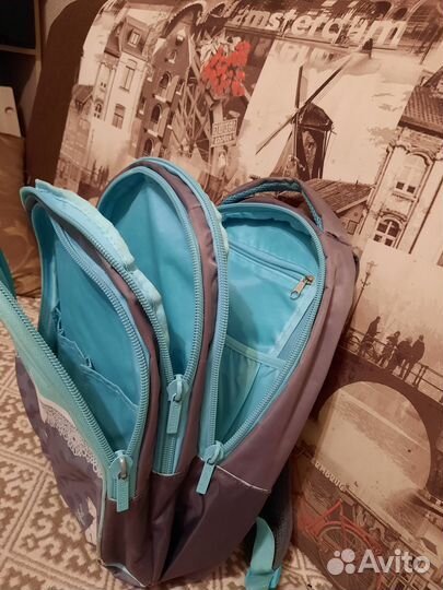 В дар рюкзак школьный анатомический