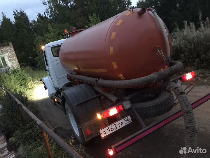 Ассенизаторские услуги