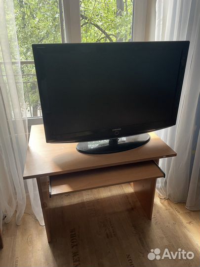 Стол компьютерный