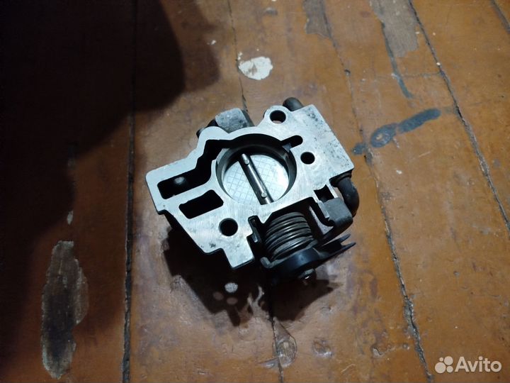 Дросельная заслонка 2112