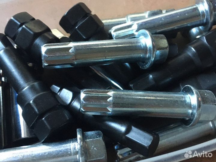 Гайка колёсная М14х1,5 Внутренний