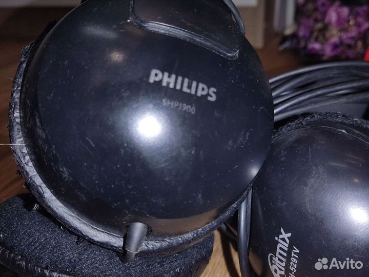 Проводные наушники пара