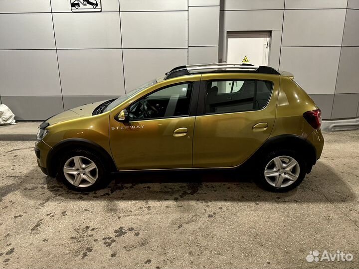 Renault Sandero Stepway 1.6 МТ, 2017, 98 000 км