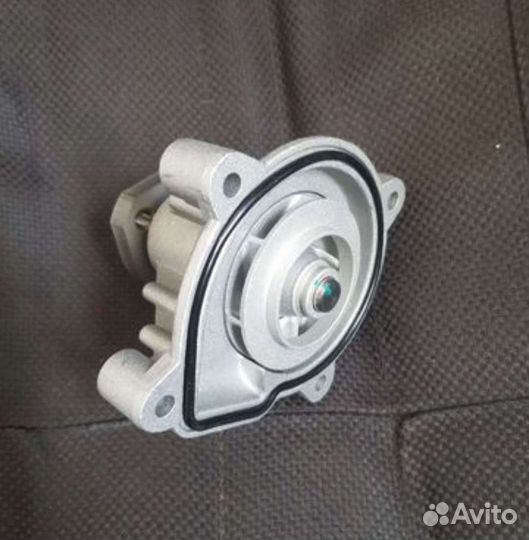 Помпа насос водяной Volkswagen 1.6 cfna
