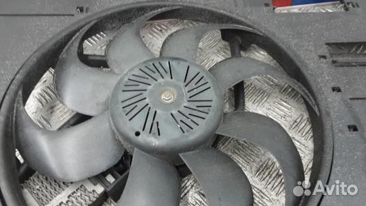 Вентилятор радиатора ford kuga 1 (DKR19KE01)