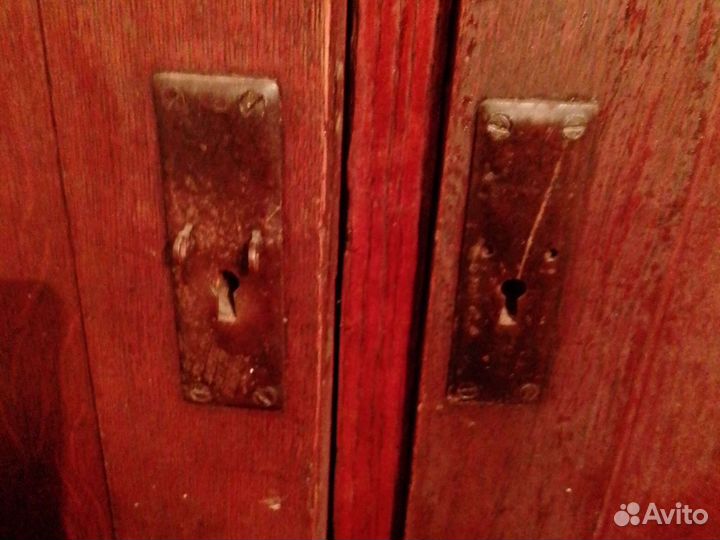 Советский шкаф