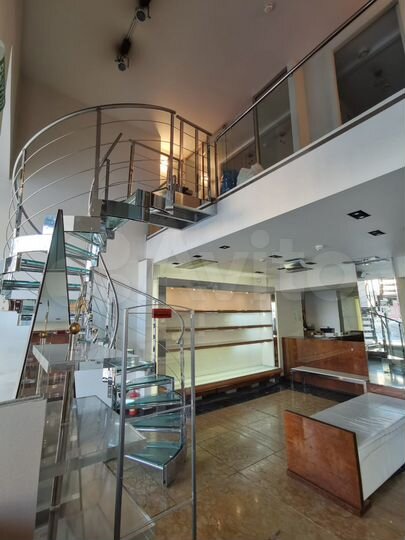 Торговая площадь, 268 м²