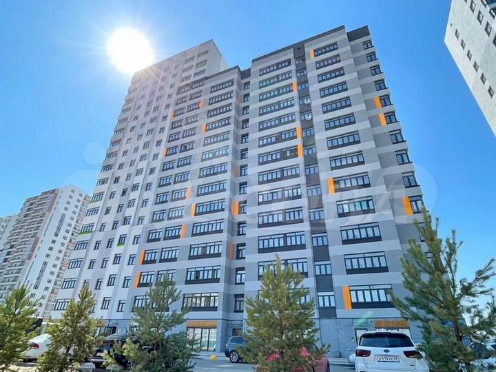 2-к. квартира, 53 м², 7/17 эт.