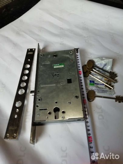 Дверной замок Mottura италия