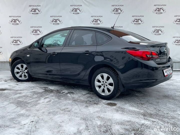 Opel Astra 1.6 МТ, 2014, 157 454 км