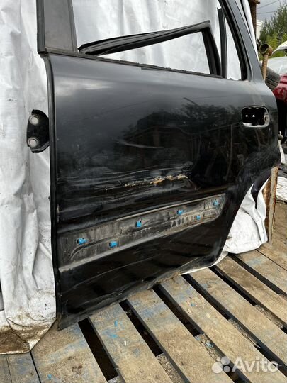 Задняя левая дверь Honda crv rd1 96-01