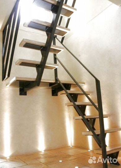 Лестница прямая дизайн 4498