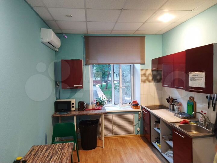 Комната 20 м² в 5-к., 1/5 эт.