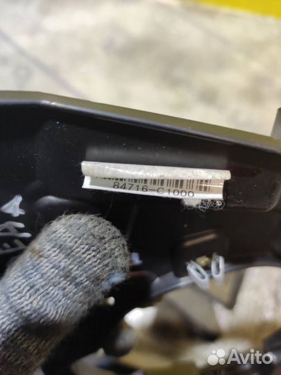 Кожух центральной консоли Hyundai Sonata 7 LF