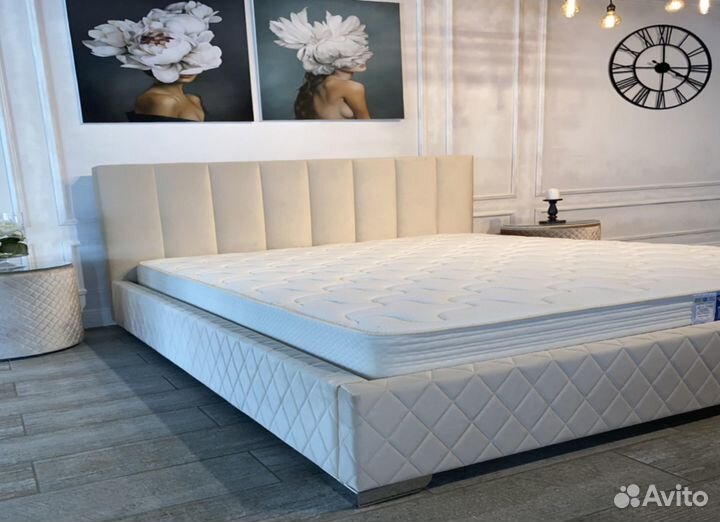 Кровать двуспальная