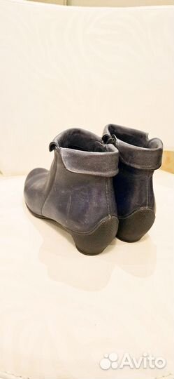 Ботинки женские