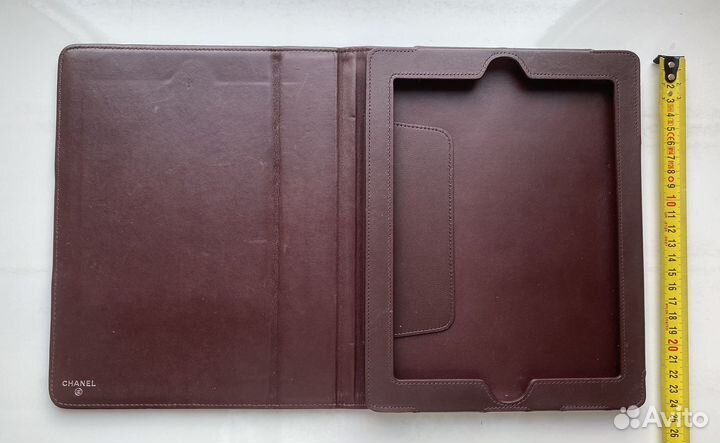 Обложка Chanel для iPad 1,2,3